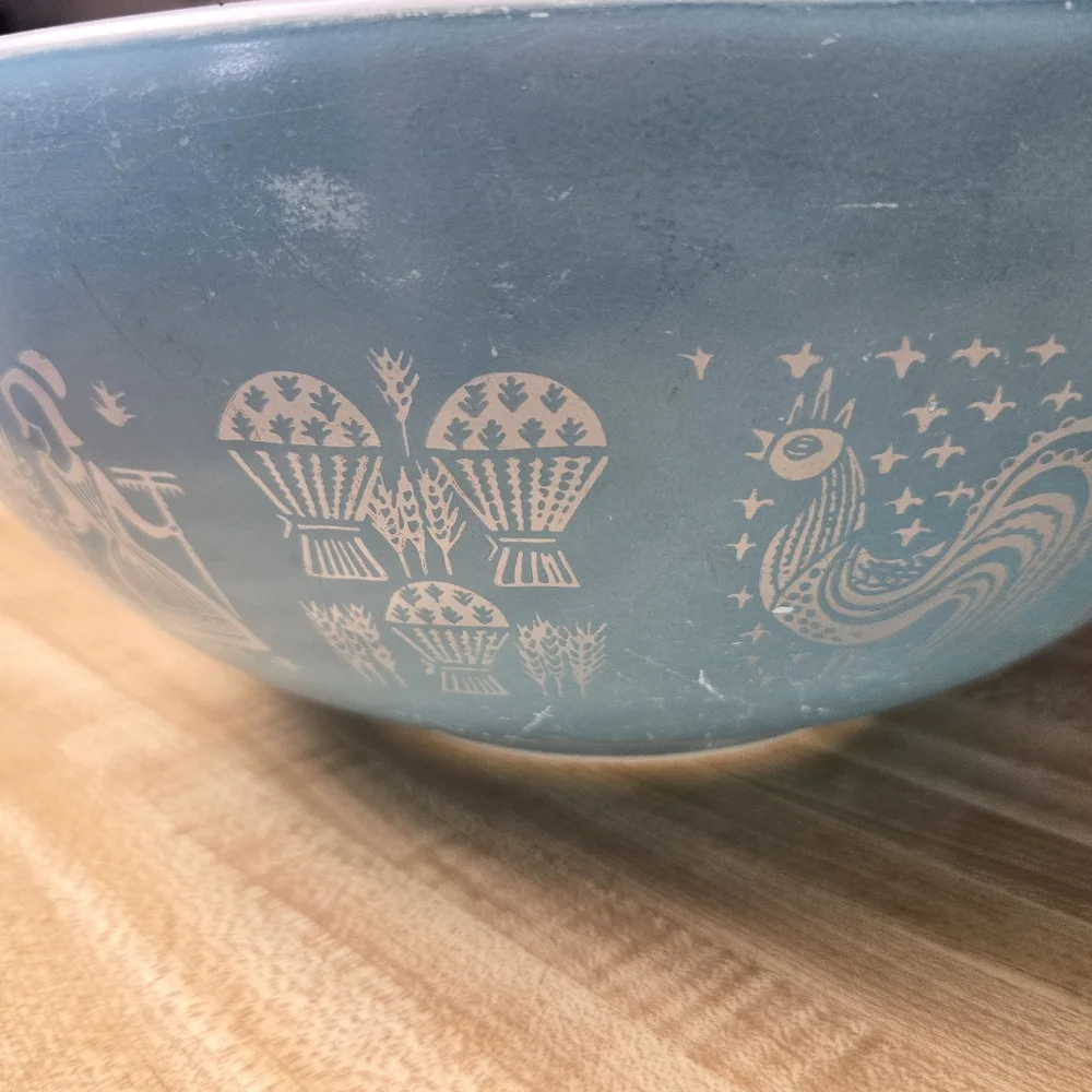 Pyrex Vintage Amish Butterprint 444 4 qt Mixing Bowl 1957-1968 - Picture 2 of 5